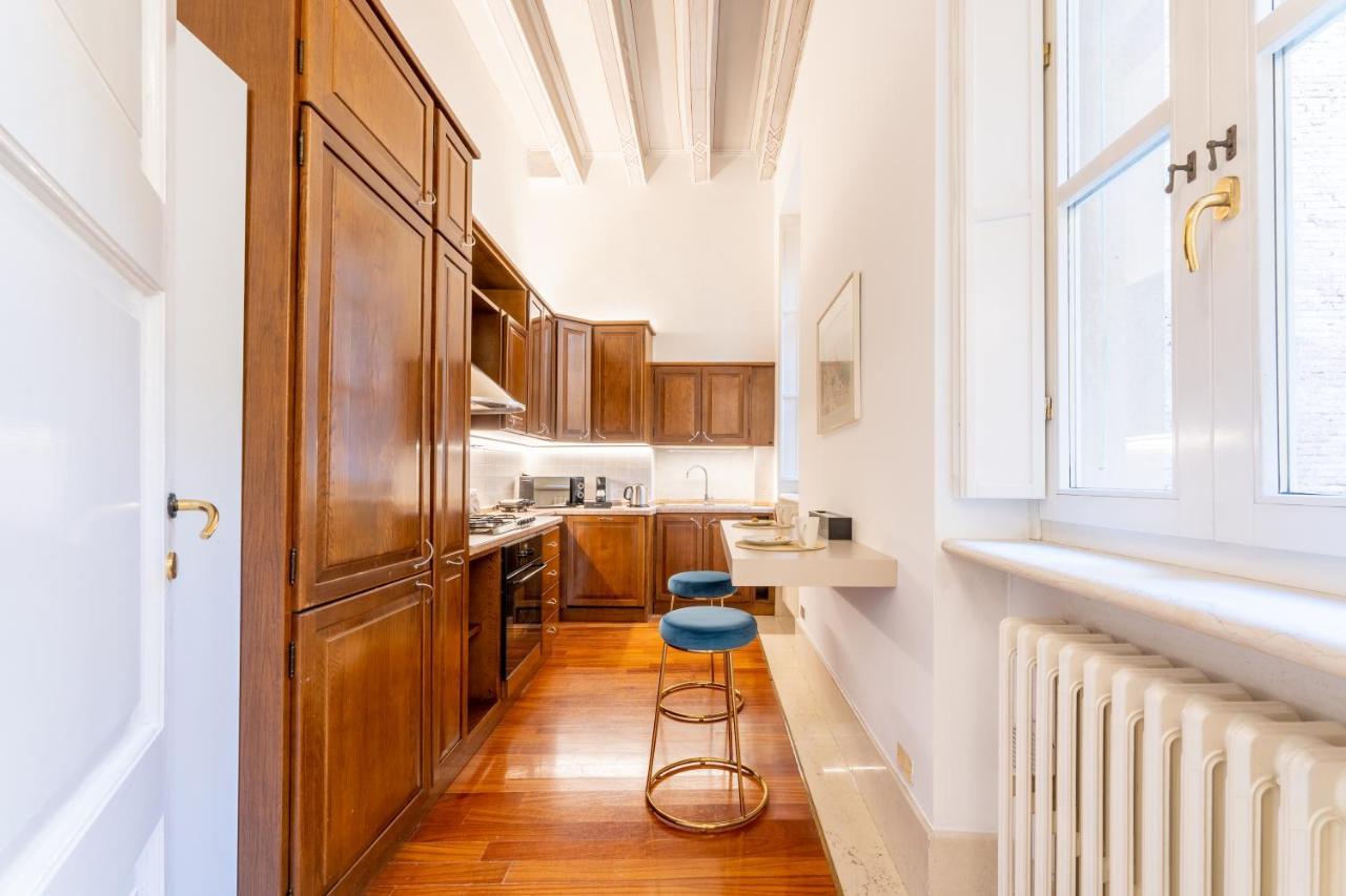 Corso Cavour Luxury Apartment Verona Dış mekan fotoğraf