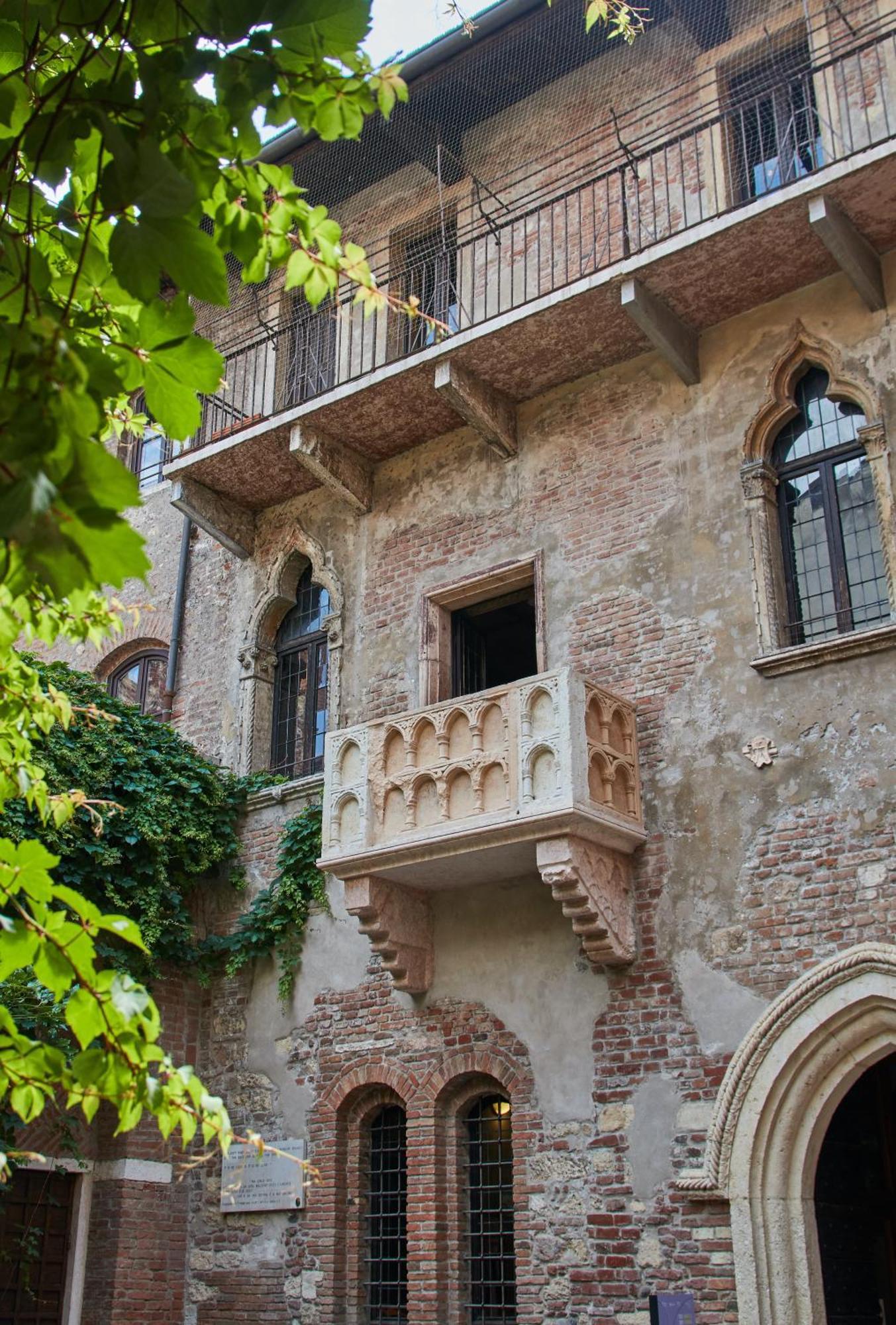 Corso Cavour Luxury Apartment Verona Dış mekan fotoğraf